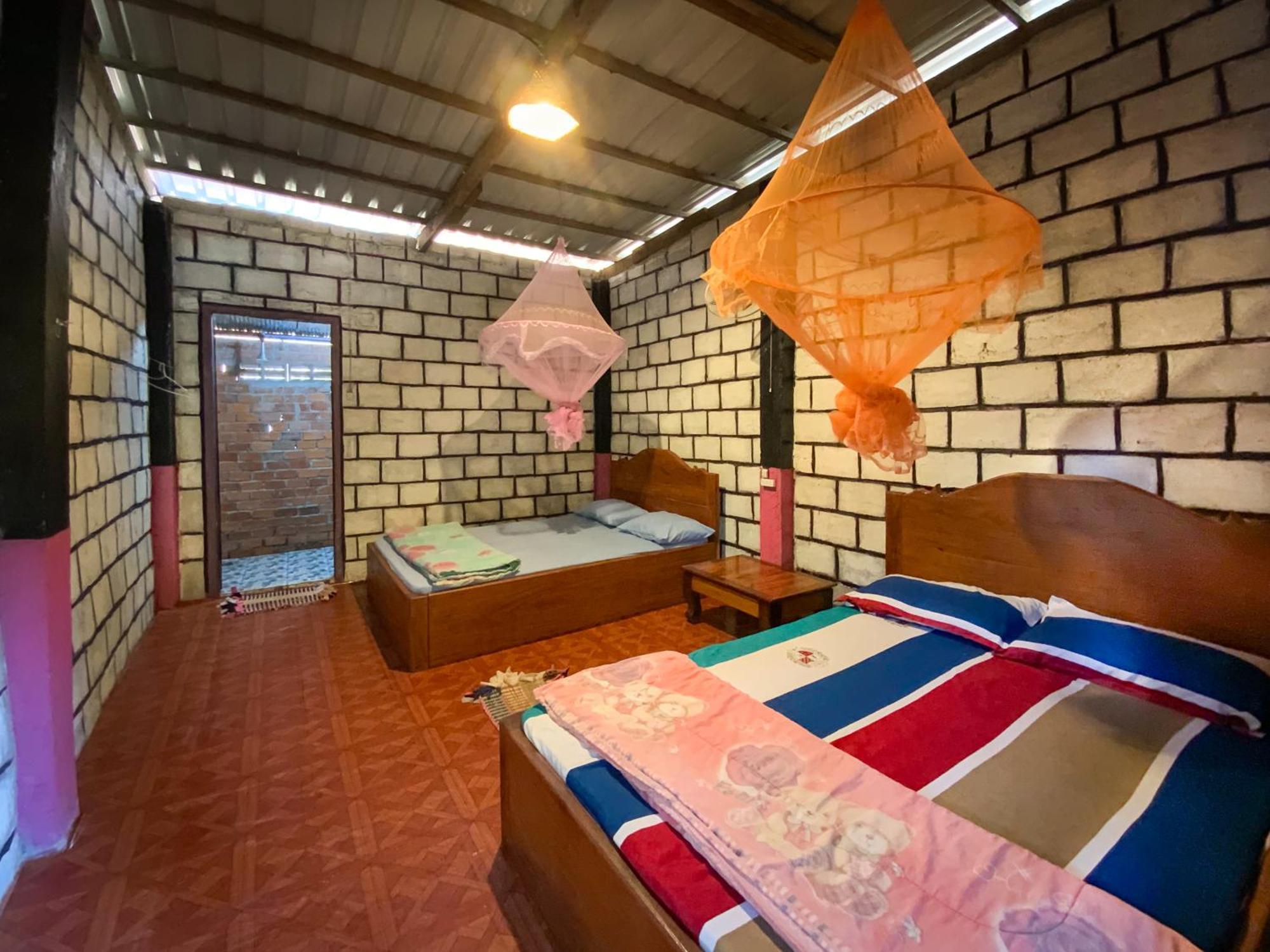Ratanakiri Homestay & Jungle Trek Banlung Dış mekan fotoğraf