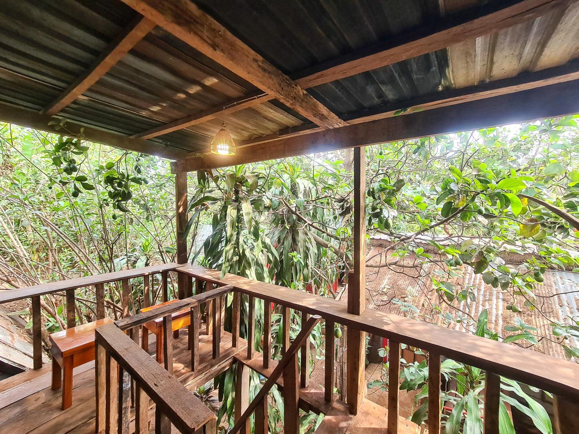 Ratanakiri Homestay & Jungle Trek Banlung Dış mekan fotoğraf